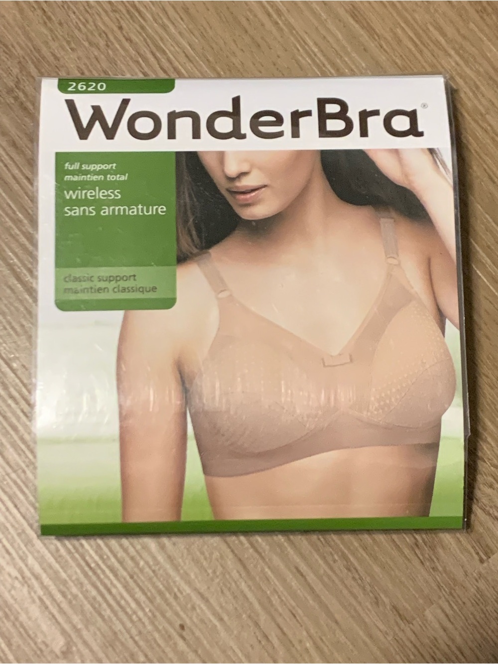 WonderBra Classic Support Wireless Bra W2620 size 34B Nude Beige Adjustable Stra